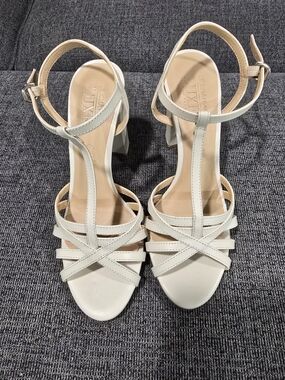 le chateau White T-Strap Crisscross Block Heel Sandals